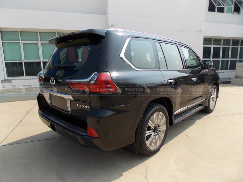 2016 LEXUS LX 570